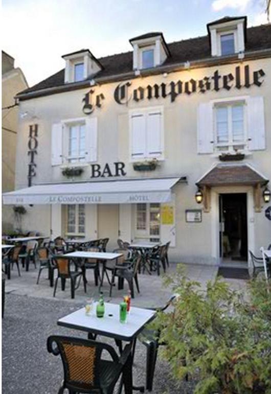 Hotel Le Compostelle Vézelay Exterior foto